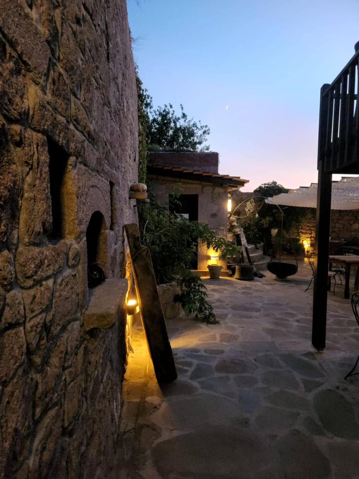 Assos Sunset Hotel エクステリア 写真